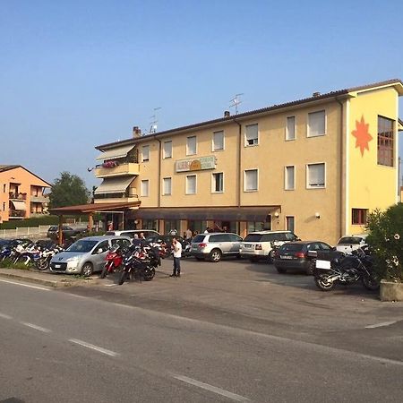 Albergo Al Sole Castelnuovo del Garda Esterno foto